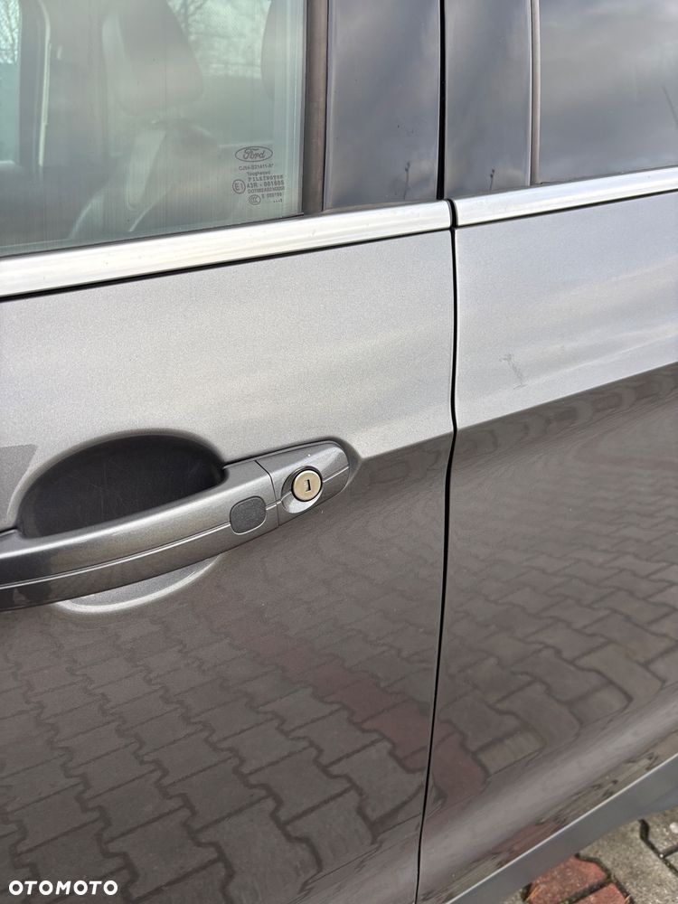 Ford Kuga 2.0 TDCi 4x4 Individual - 18