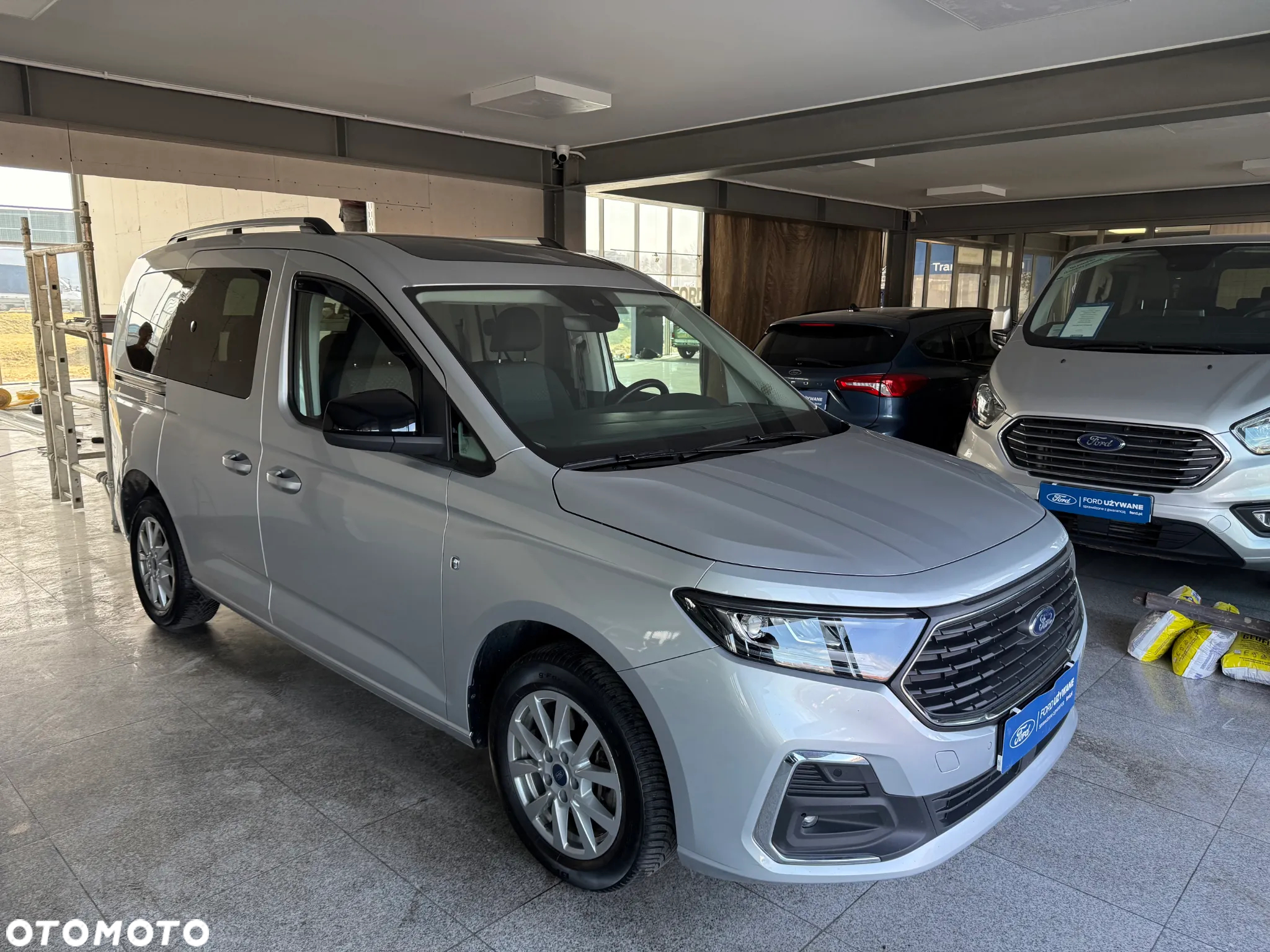 Ford Tourneo Connect 2.0 EcoBlue Titanium - 3