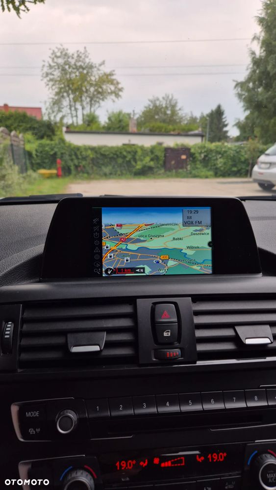 BMW Seria 1 116d EfficientDynamics - 23