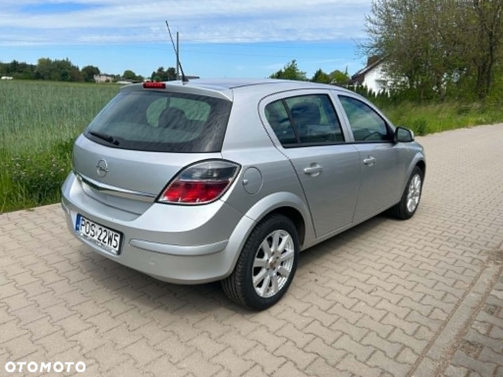 Opel Astra 1.6 - 5