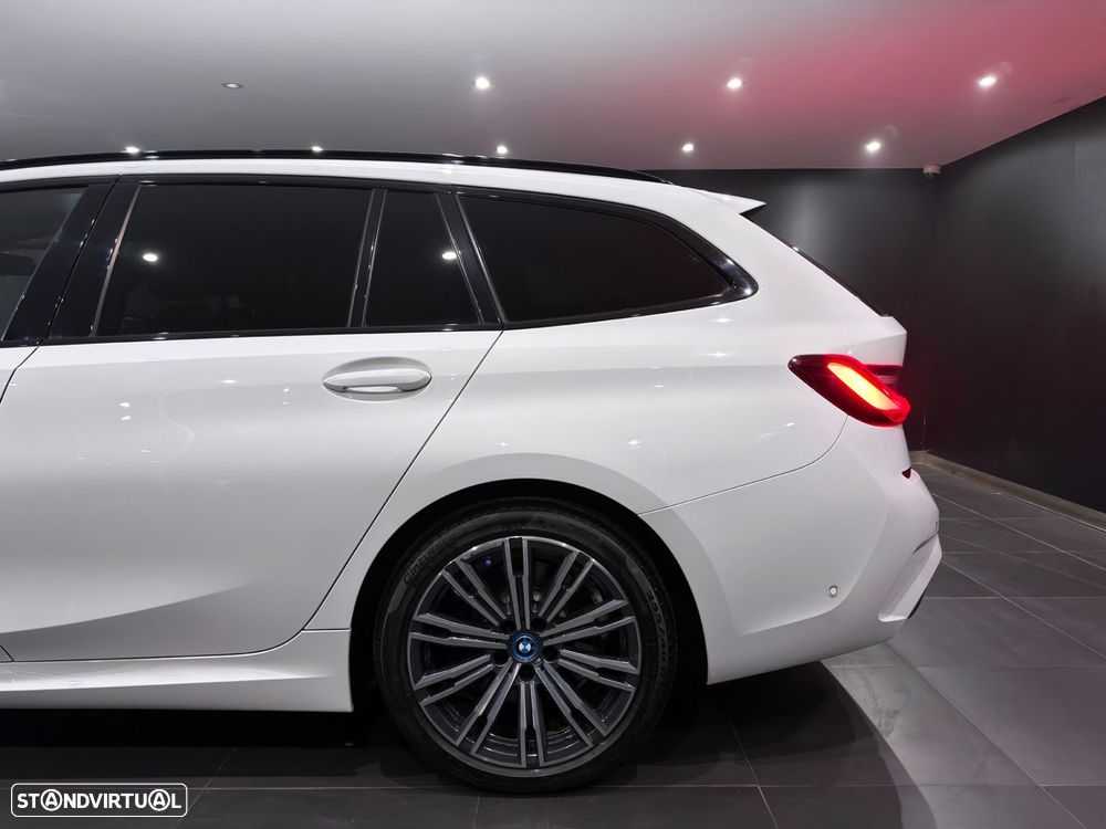 BMW 330 e Pack M Auto - 5