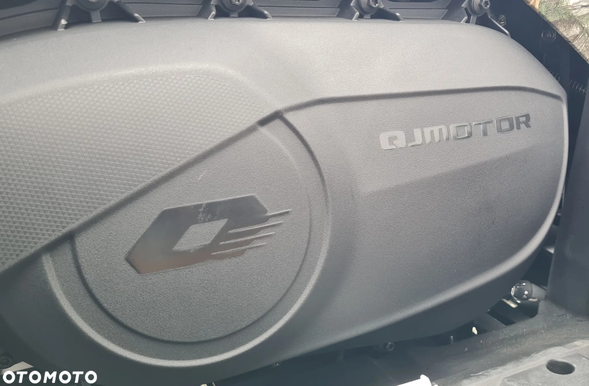 QJMOTOR SFA 1000 - 26
