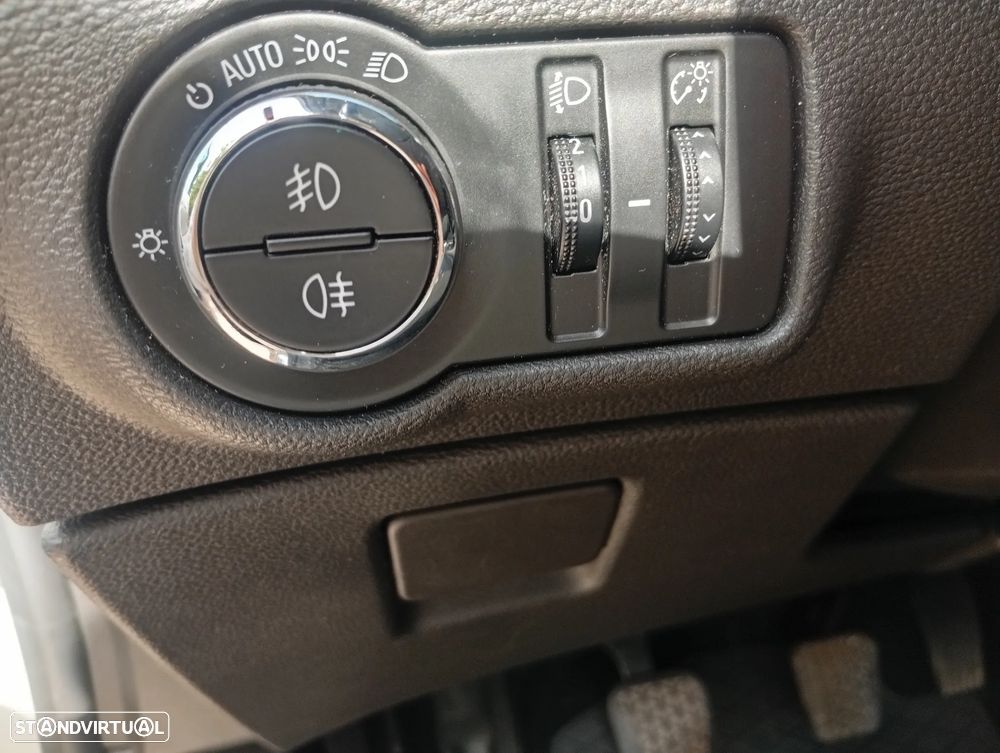 Opel Astra 1.7 CDTI Cosmo - 20