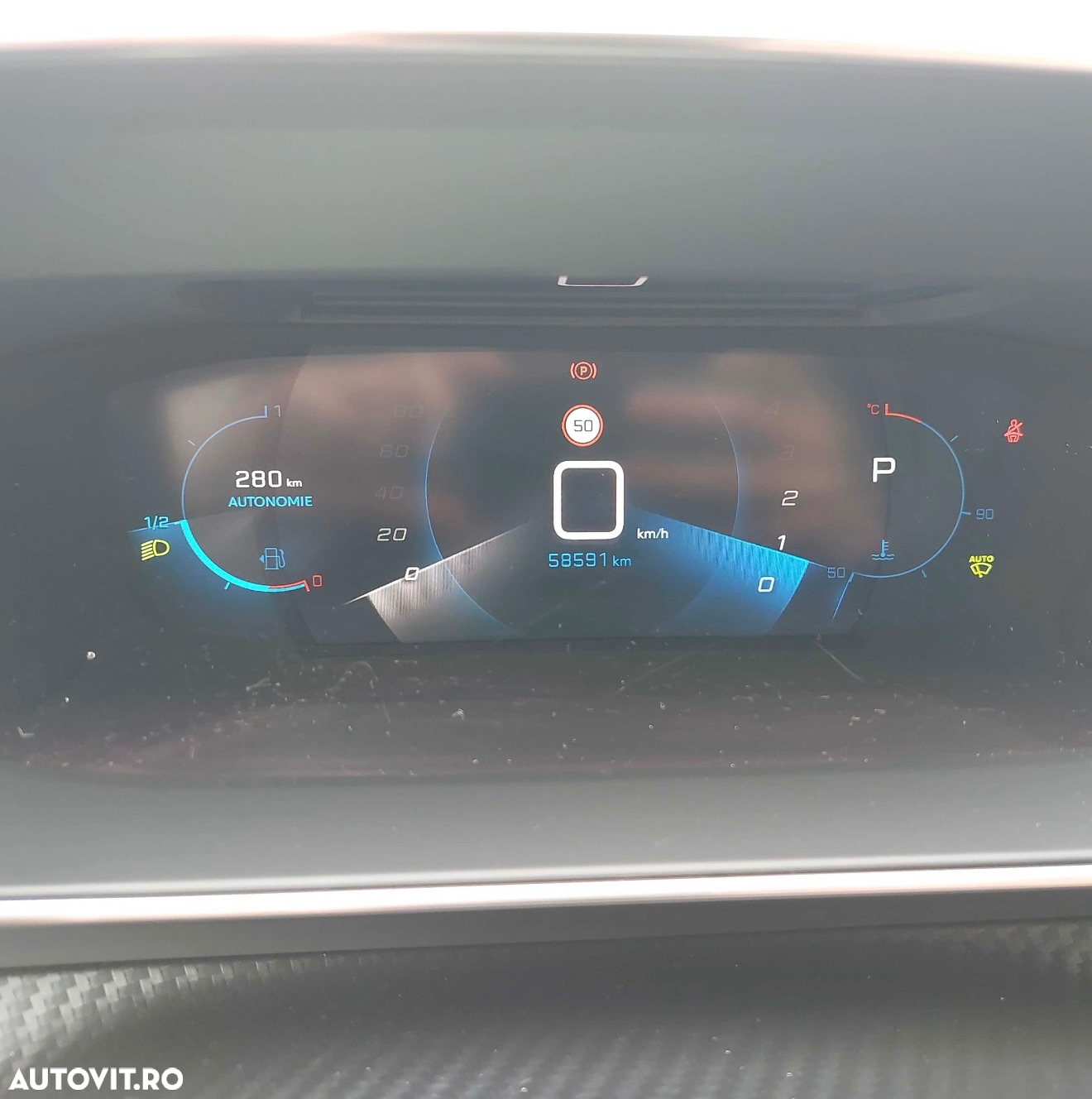Peugeot 208 PureTech 130 EAT8 GT - 6