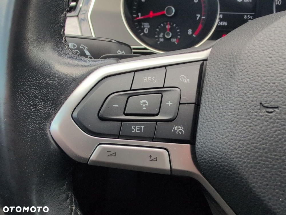 Volkswagen Passat 2.0 TSI Business DSG - 20