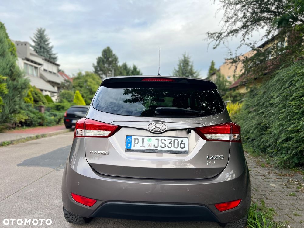 Hyundai ix20 1.4 blue YES Gold - 10