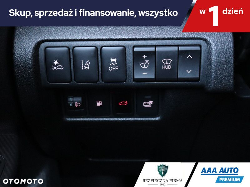 Mitsubishi Eclipse Cross - 18
