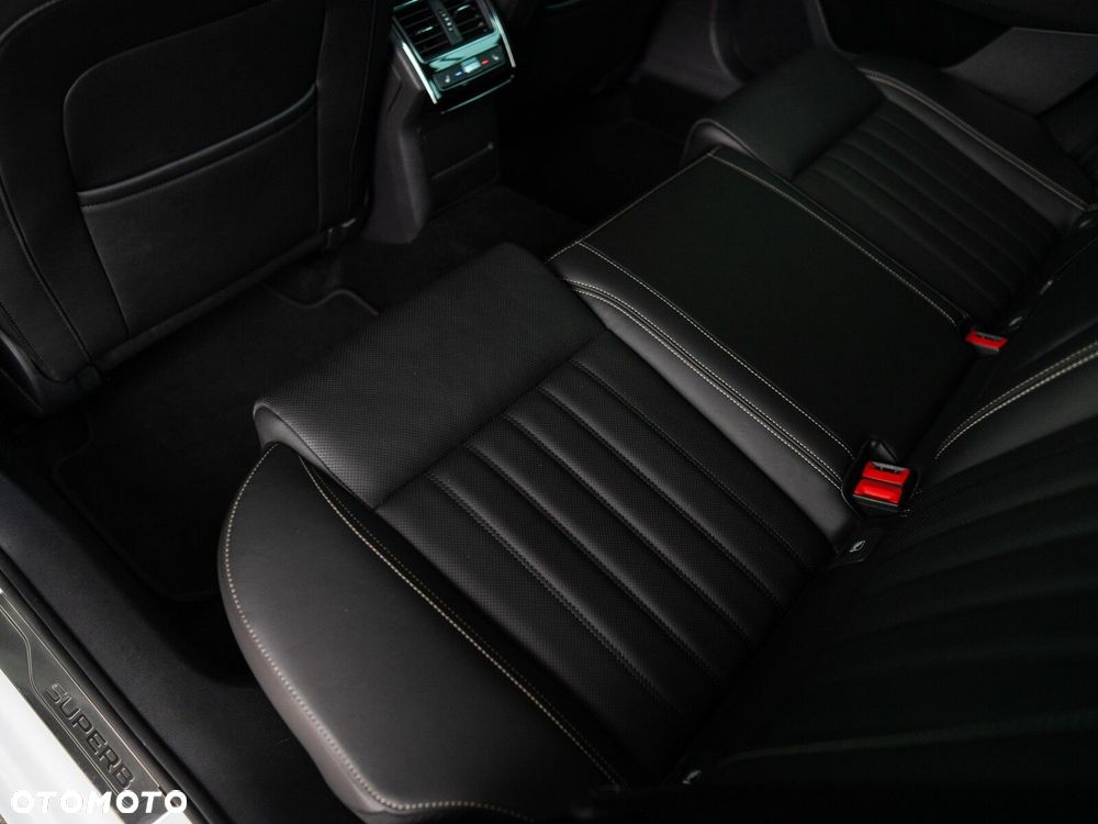 Skoda Superb - 14