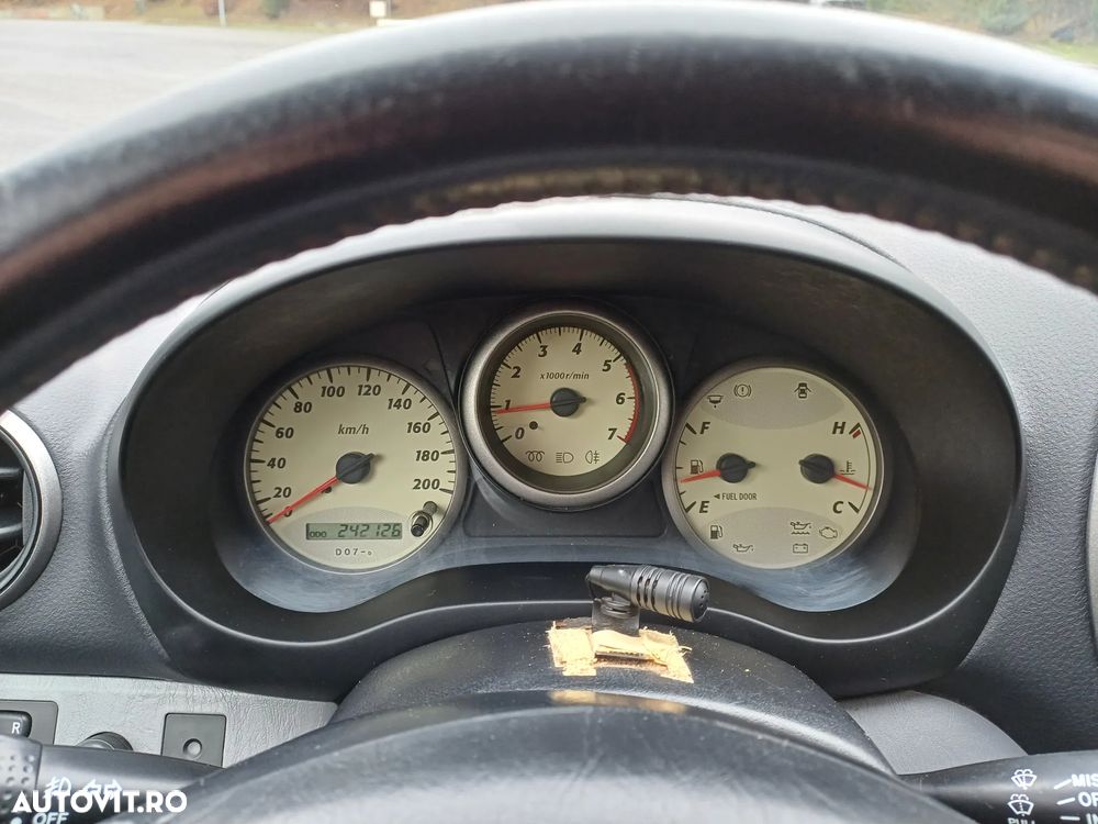 Toyota RAV4 D-4D 4x4 Edition - 7