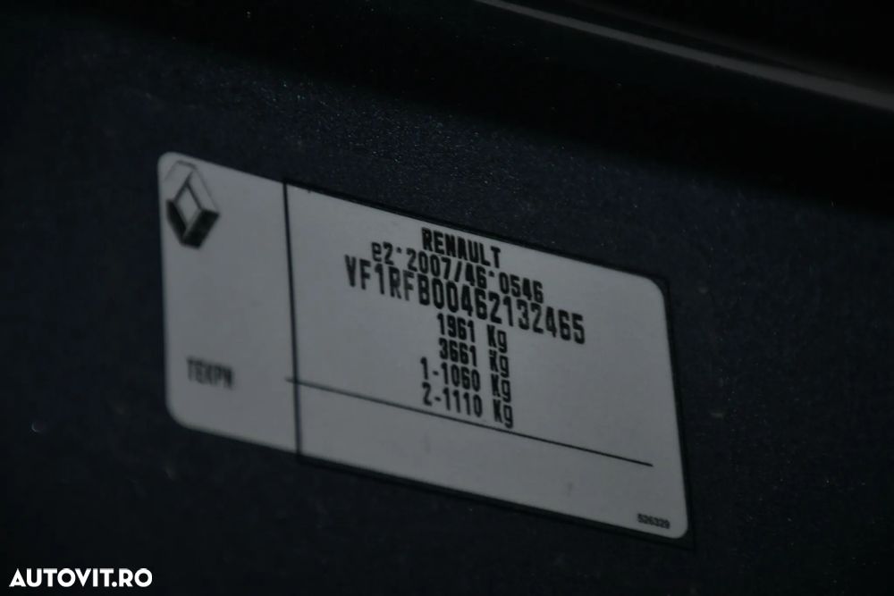 Renault Megane BLUE dCi 115 BUSINESS EDITION - 31