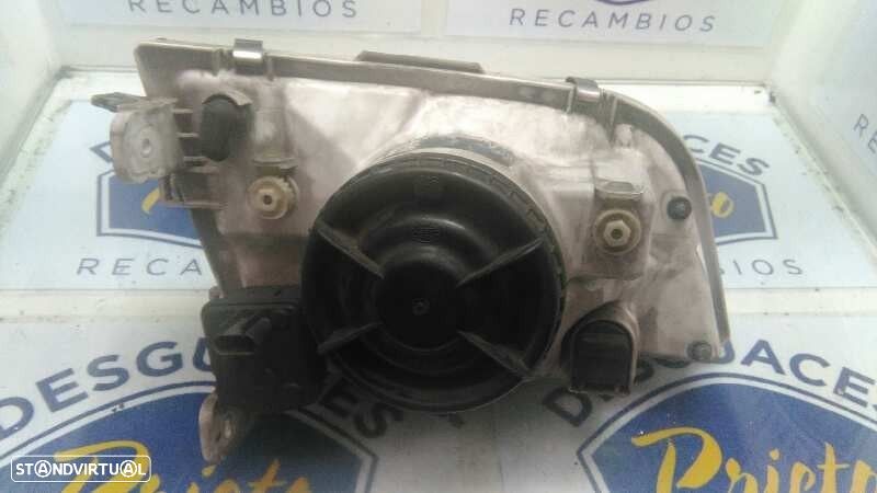 FAROL ESQUERDO MITSUBISHI SPACE STAR LIMUSINA 2001 -MN133001 - 4