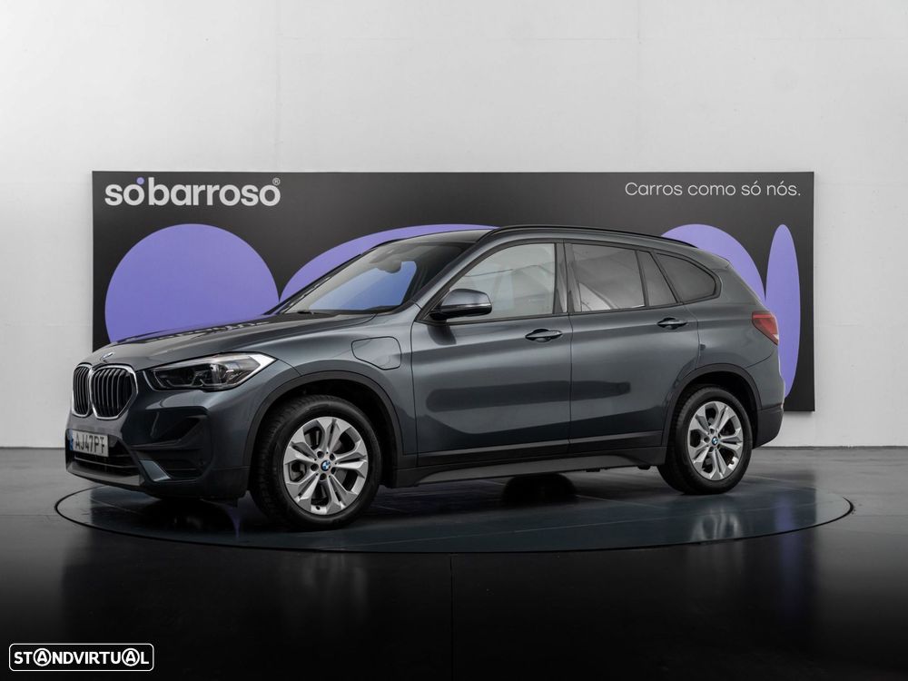 BMW X1 25 e xDrive Corporate Edition - 3