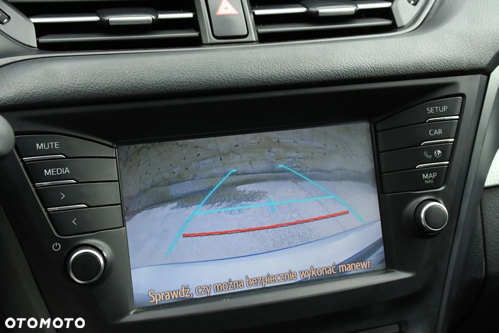 Toyota Avensis 2.0 D-4D Active Business - 17