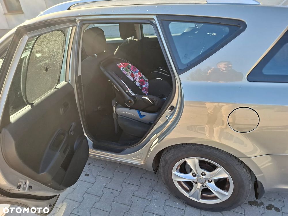 Kia Ceed 1.6 Comfort + - 2