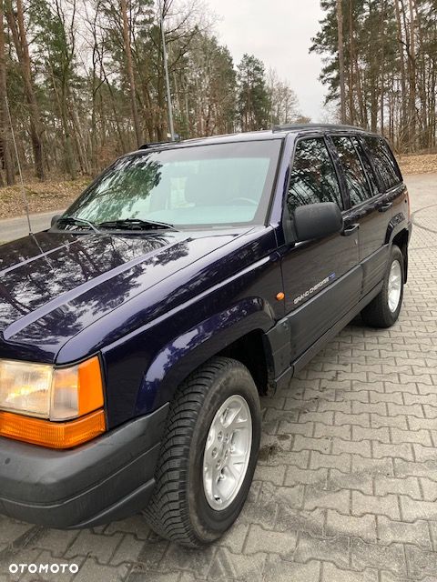 Jeep Grand Cherokee - 2