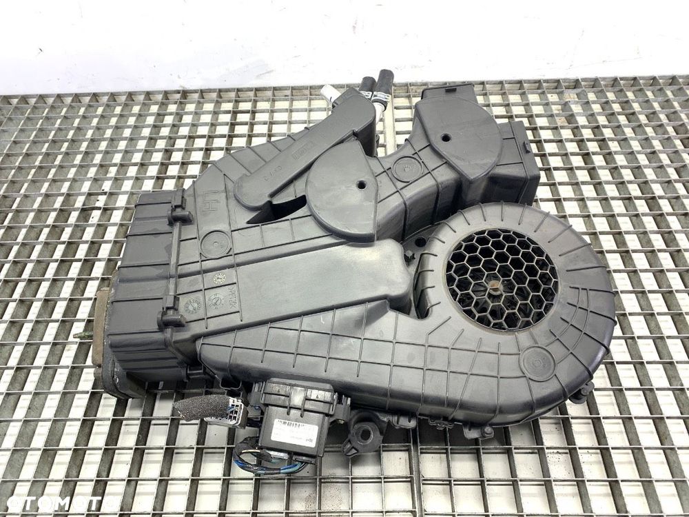 NAGRZEWNICA TYŁ  DODGE GRAND CARAVAN 2007 - 2022 3.6 211 kW [287 KM] benzyna 2010 - 2022 68300368AB - 1