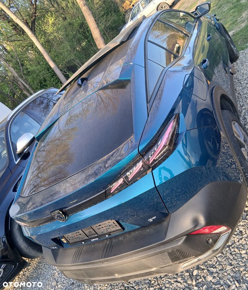 Peugeot 408 1.2 PureTech GT S&S EAT8 - 9