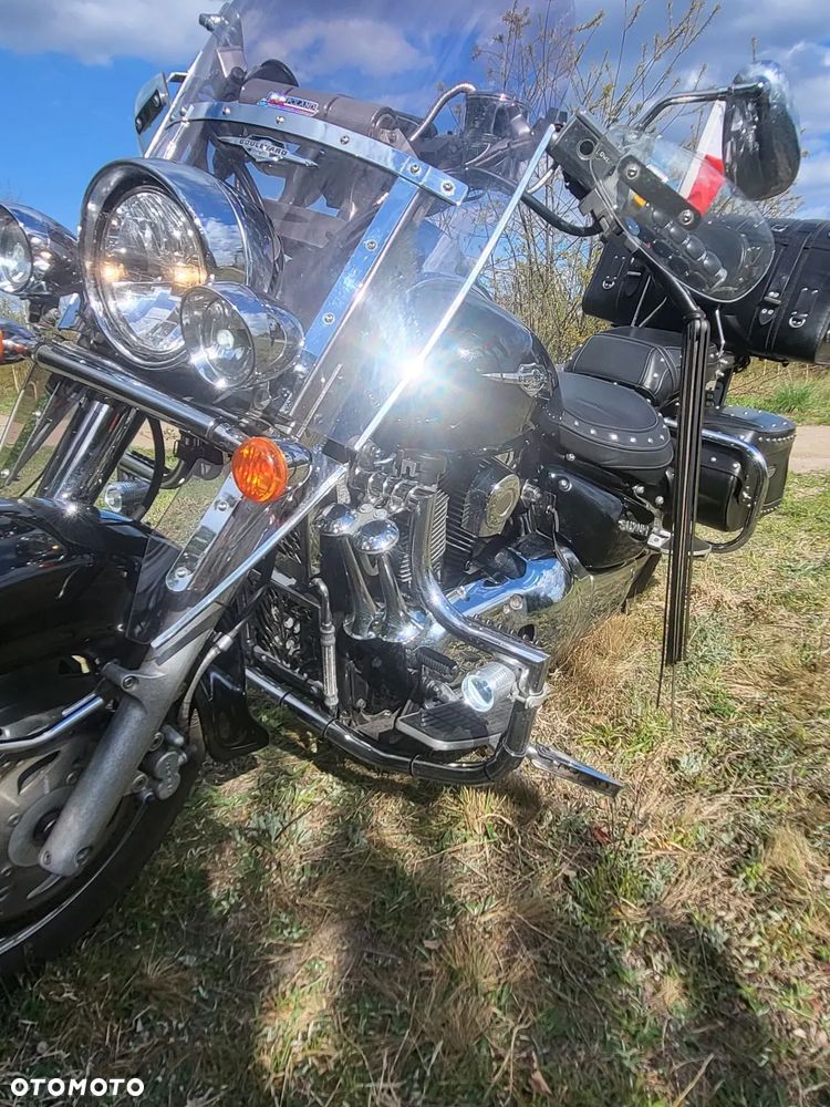 Suzuki Boulevard - 11