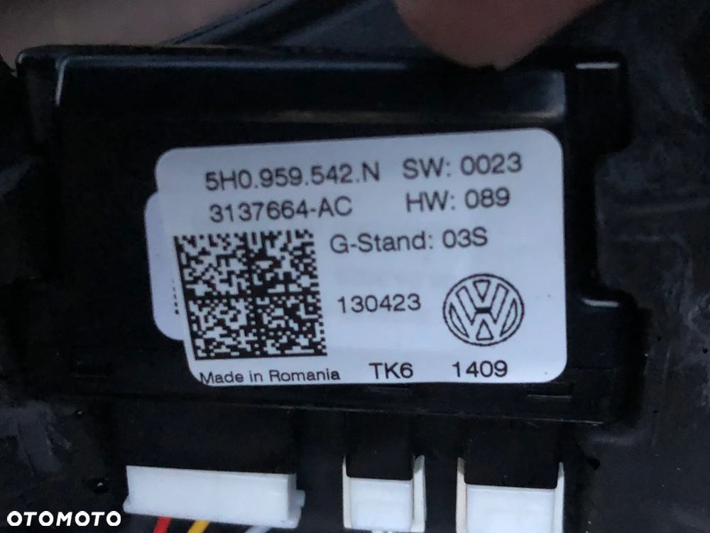 KIEROWNICA MULTIFUNKCYJNA VW GOLF VIII 5H0959542C - 8