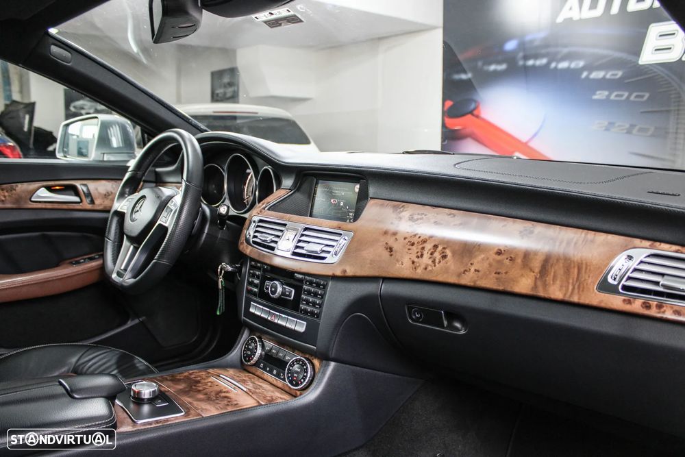 Mercedes-Benz CLS 250 CDI BlueEfficiency - 24