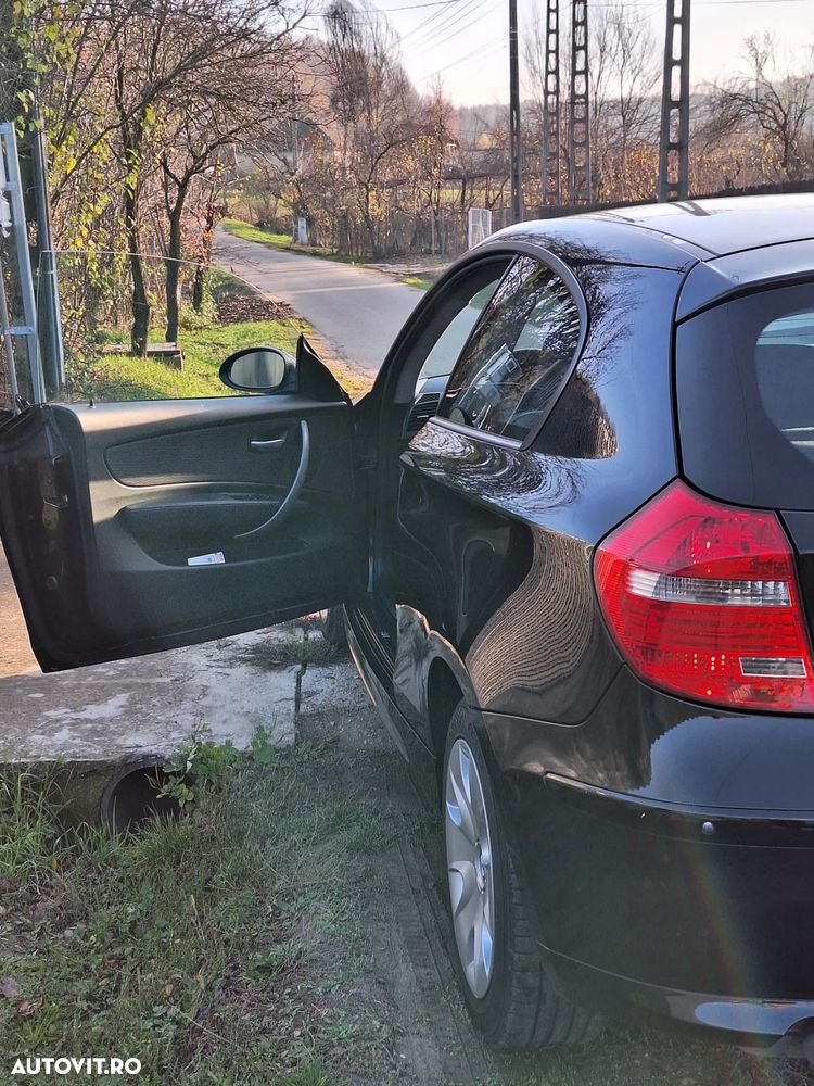 BMW Seria 1 118i - 16