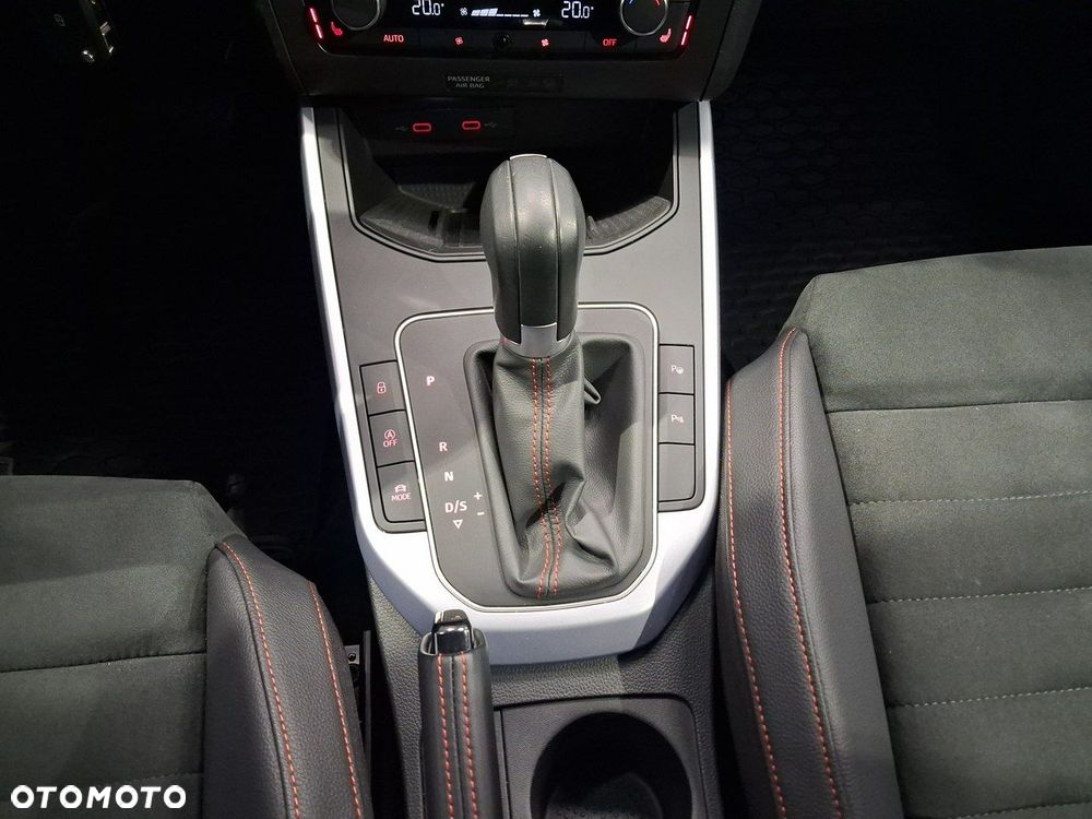 Seat Arona - 22