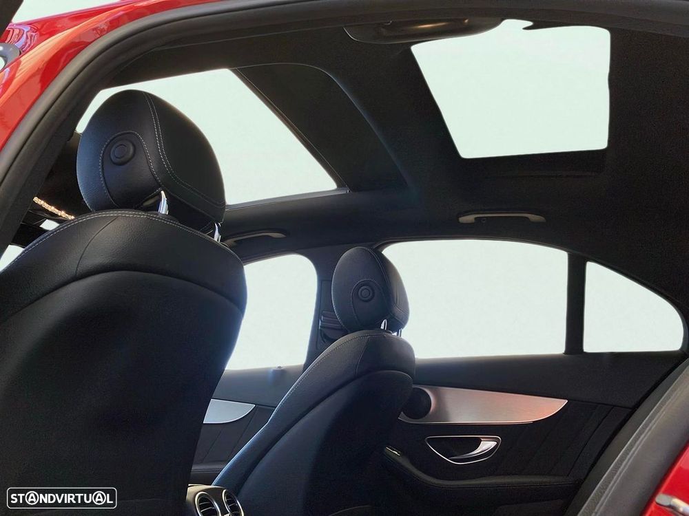 Mercedes-Benz C 300 de AMG Line - 18