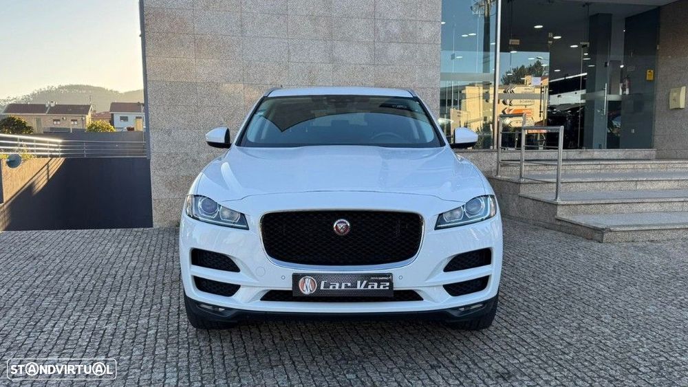 Jaguar F-Pace 2.0 i4D Pure Aut. - 2