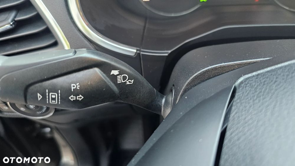 Ford S-Max 2.0 EcoBlue Titanium - 26