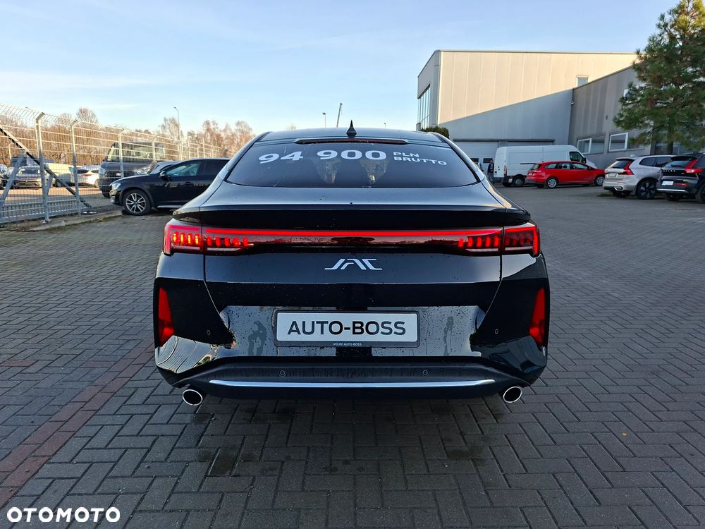 JAC J7 - 3