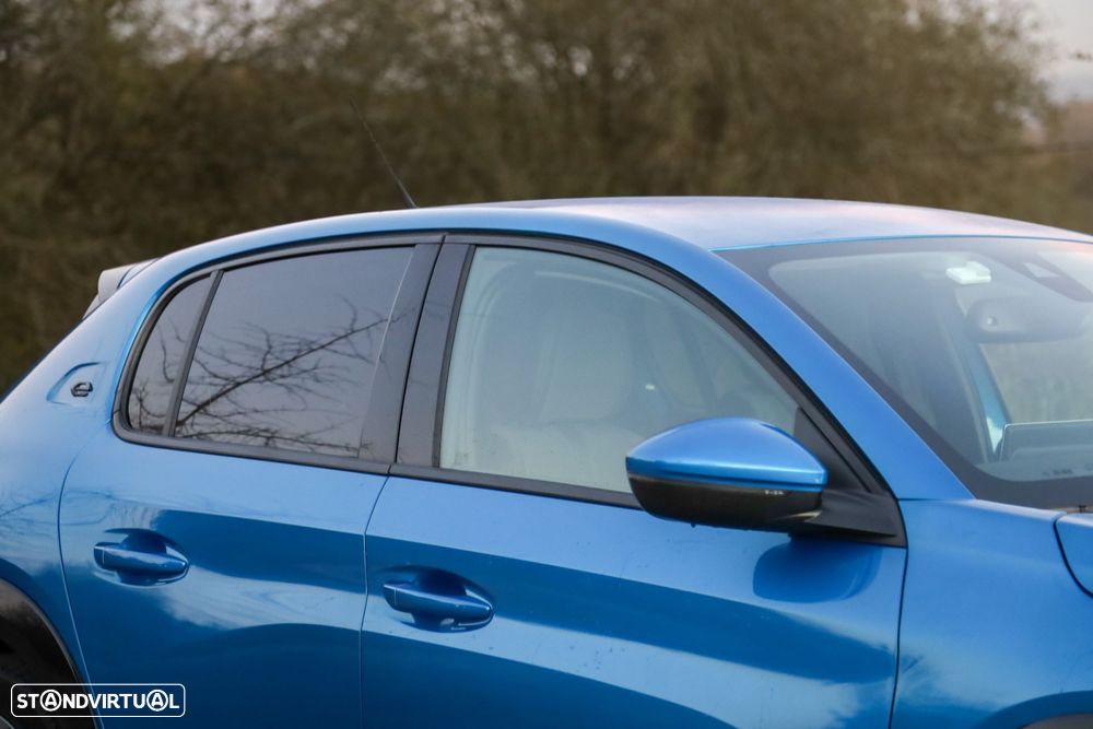 Peugeot e-208 50 kWh Allure - 24