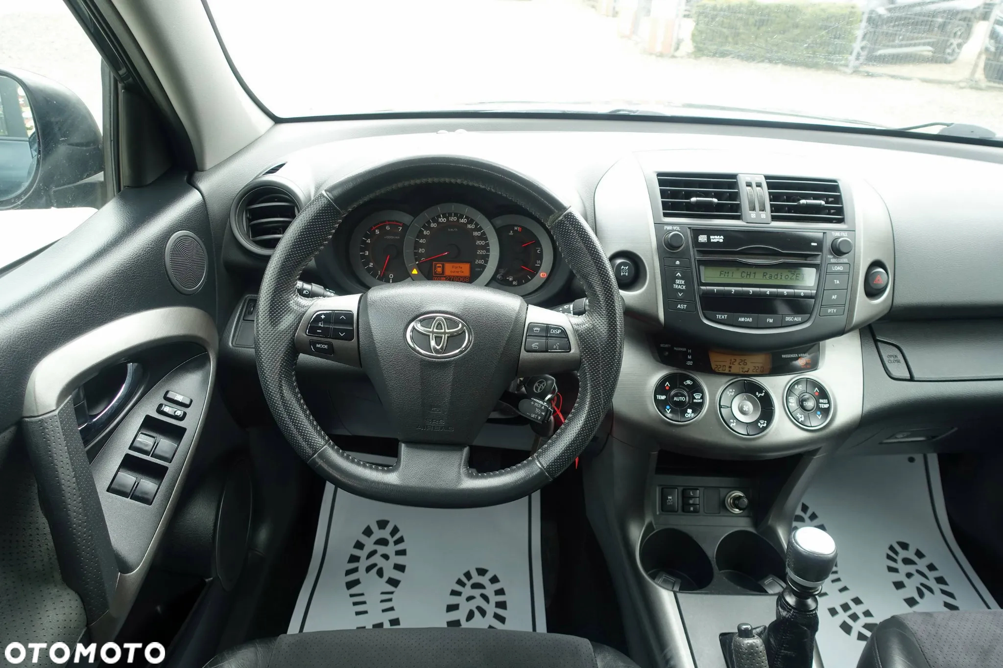 Toyota RAV4 2.2 D-4D 4x4 Life - 10