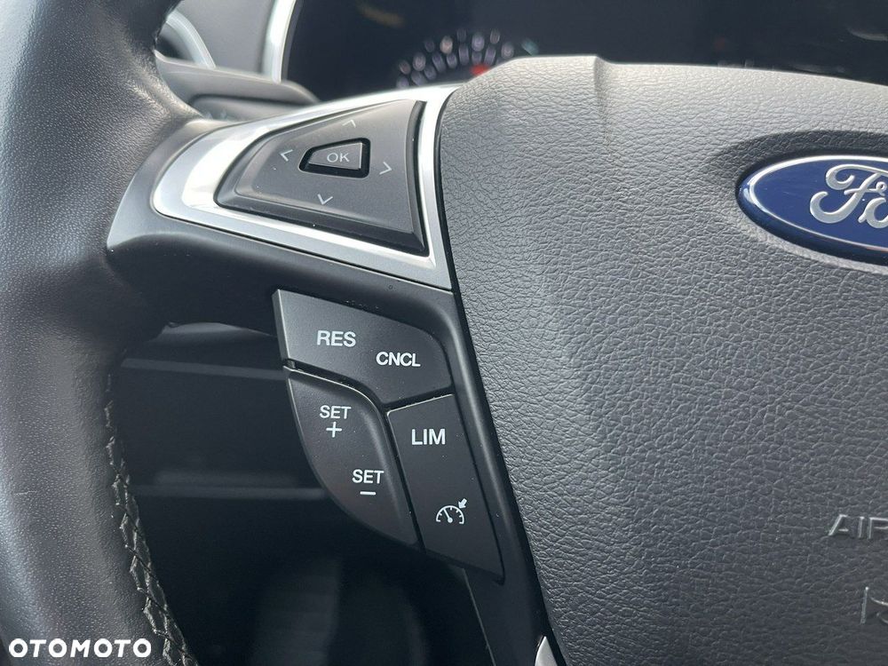 Ford S-Max - 29