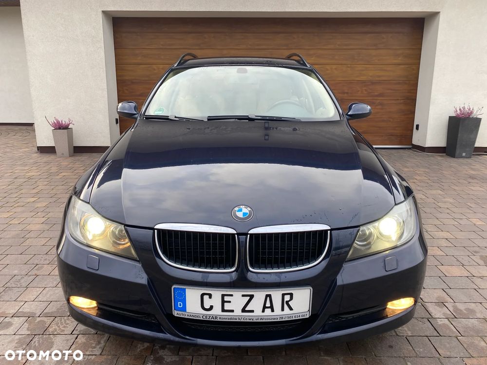 BMW Seria 3 318i Edition Exclusive - 14