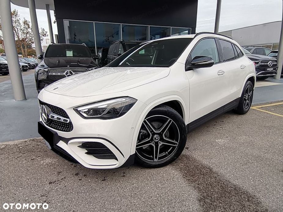 Mercedes-Benz GLA 200 mHEV AMG Line 7G-DCT - 3