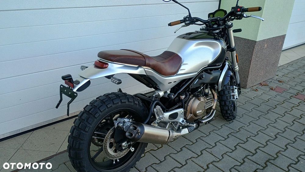 QJMOTOR SRV 600V - 4