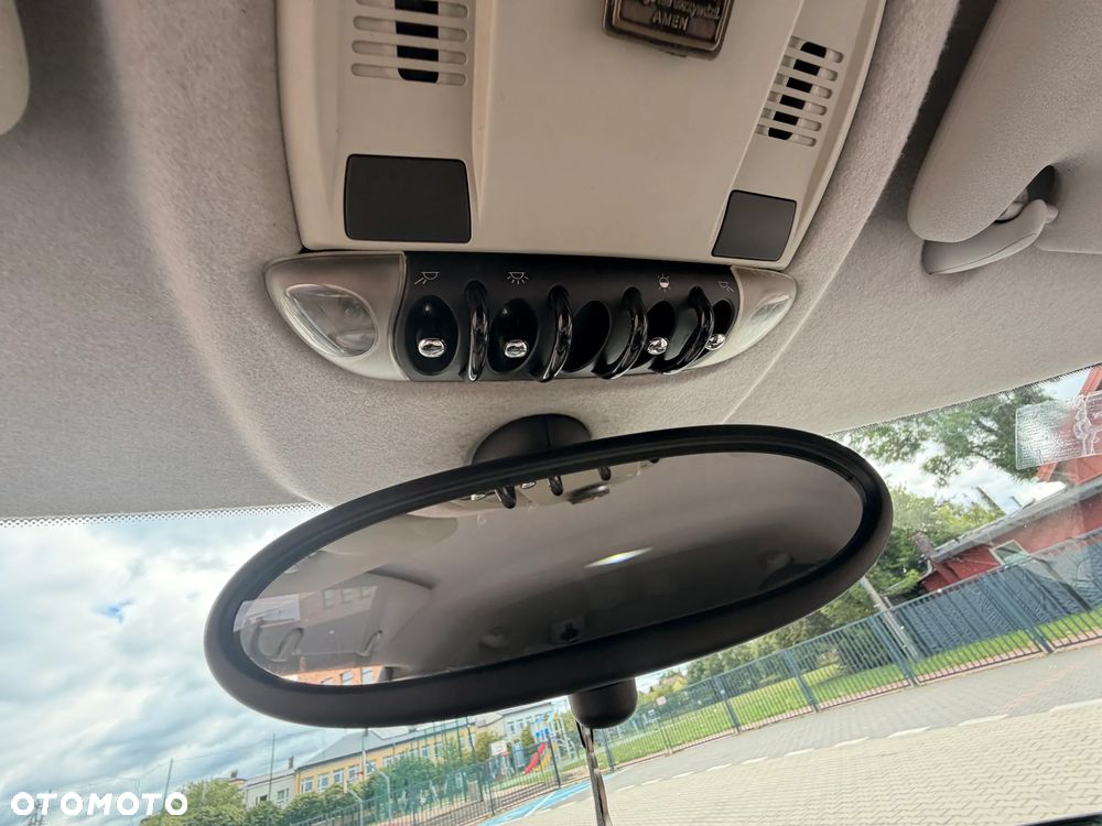 MINI Clubman - 12