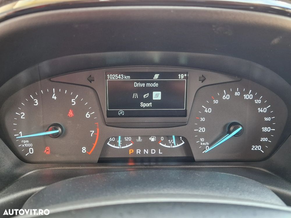 Ford Fiesta - 6