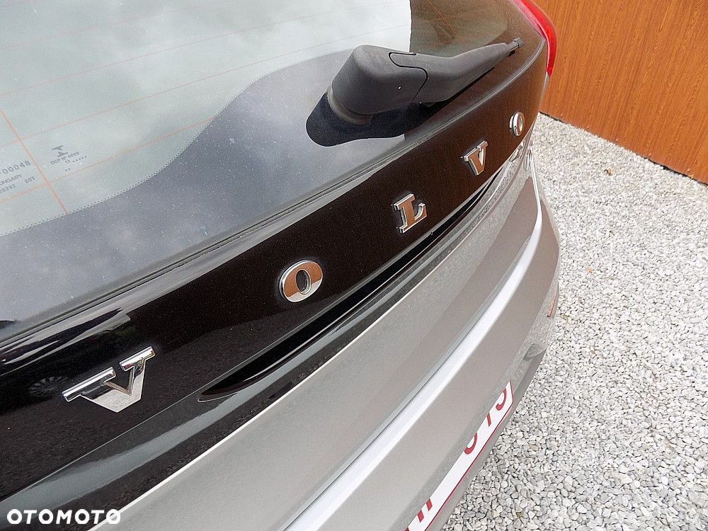 Volvo V40 D3 Drive-E R-Design Momentum - 35