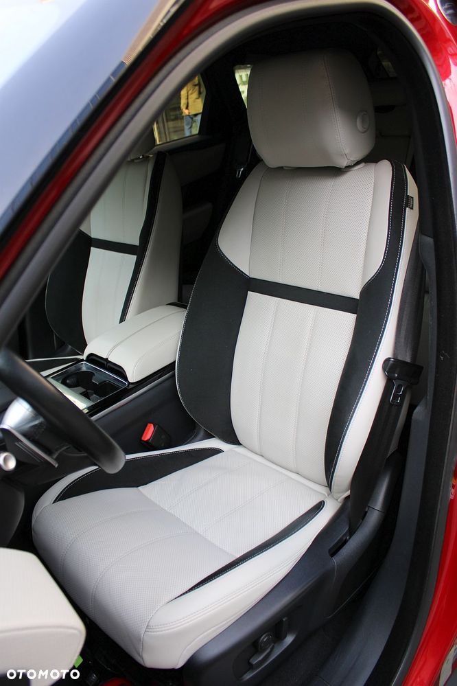 Land Rover Range Rover Velar - 12