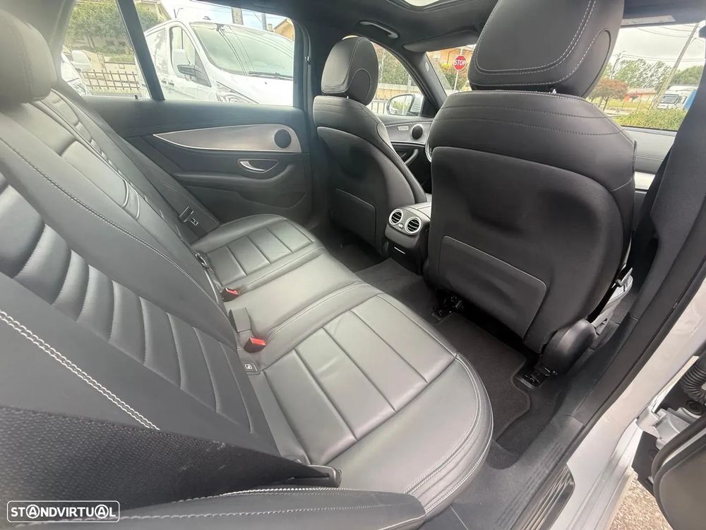 Mercedes-Benz E 300 de AMG Line - 7