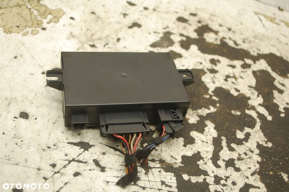 MODUŁ HAKA HOLOWNICZEGO 8E0907383 AUDI A4 B6 B7 - 1