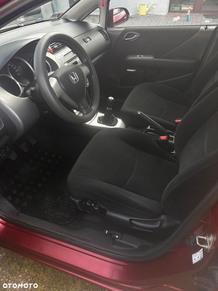Honda City 1.4 Comfort - 11