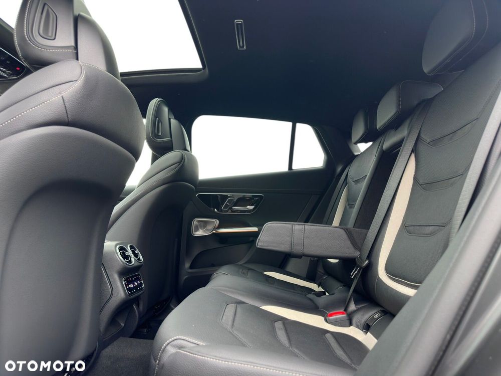 Mercedes-Benz GLC AMG 53 mHEV 4-Matic - 21