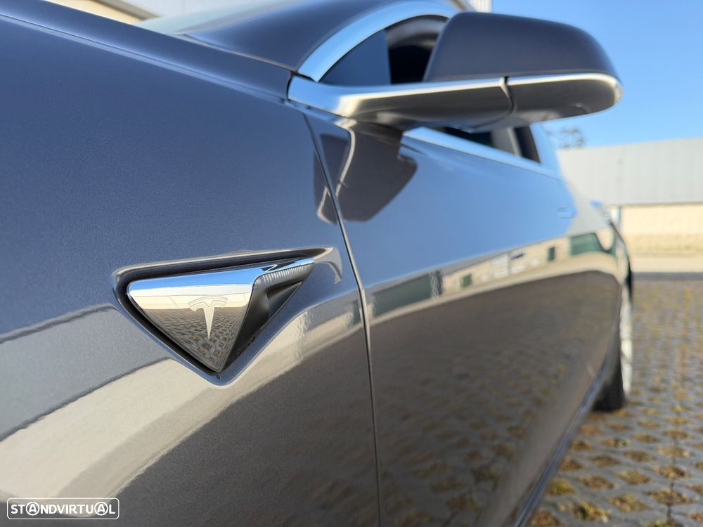 Tesla Model 3 Tração Traseira - 26