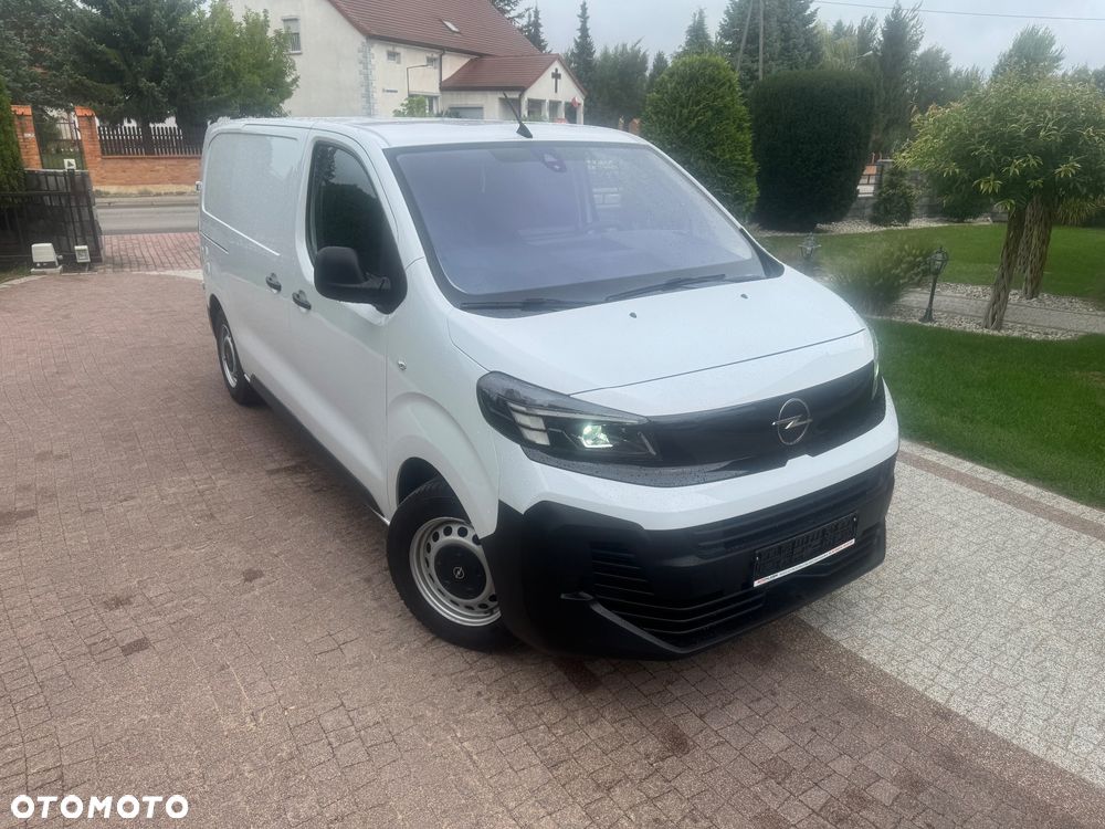 Opel Vivaro - 18