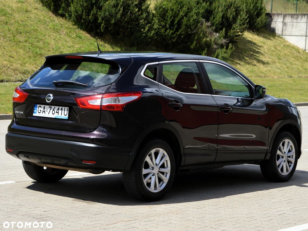 Nissan Qashqai 1.2 DIG-T Tekna - 2