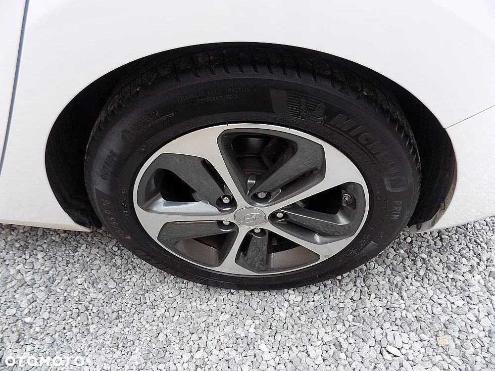 Hyundai i30 1.6 GDI BlueDrive Go DCT - 20