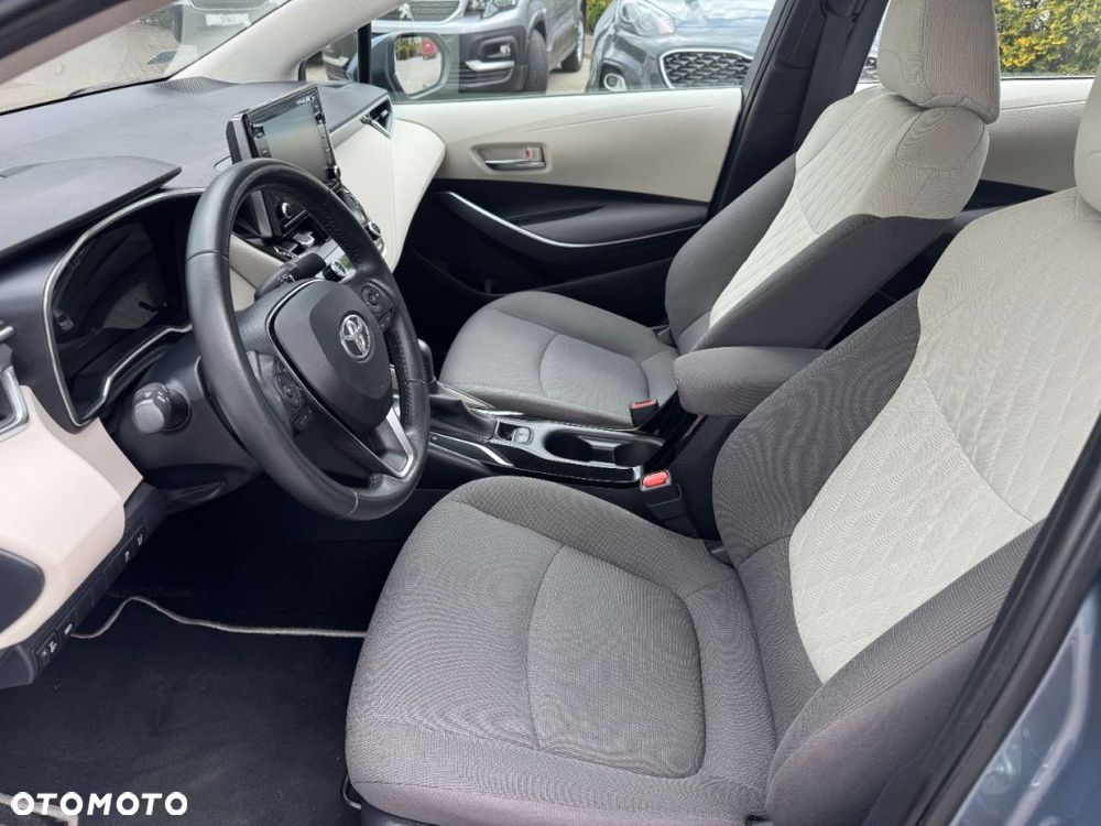 Toyota Corolla 1.8 Hybrid GPF Comfort - 18