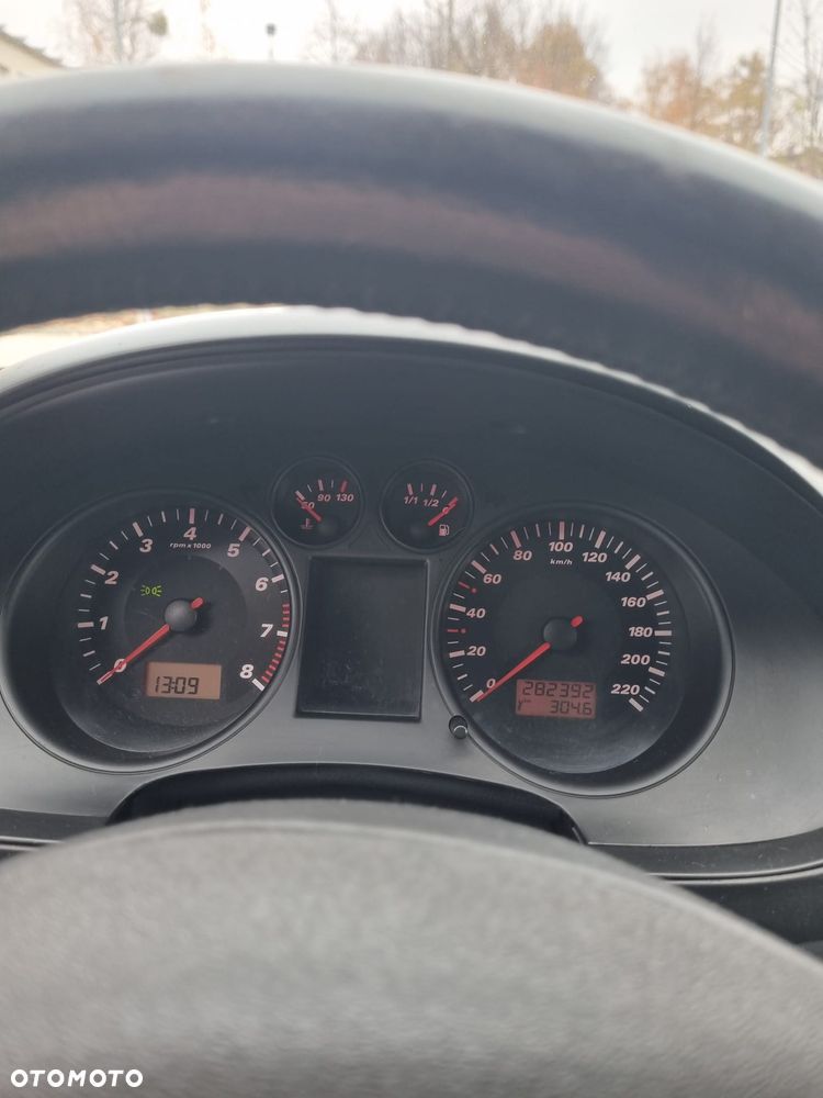 Seat Ibiza 1.4 16V Sport - 6